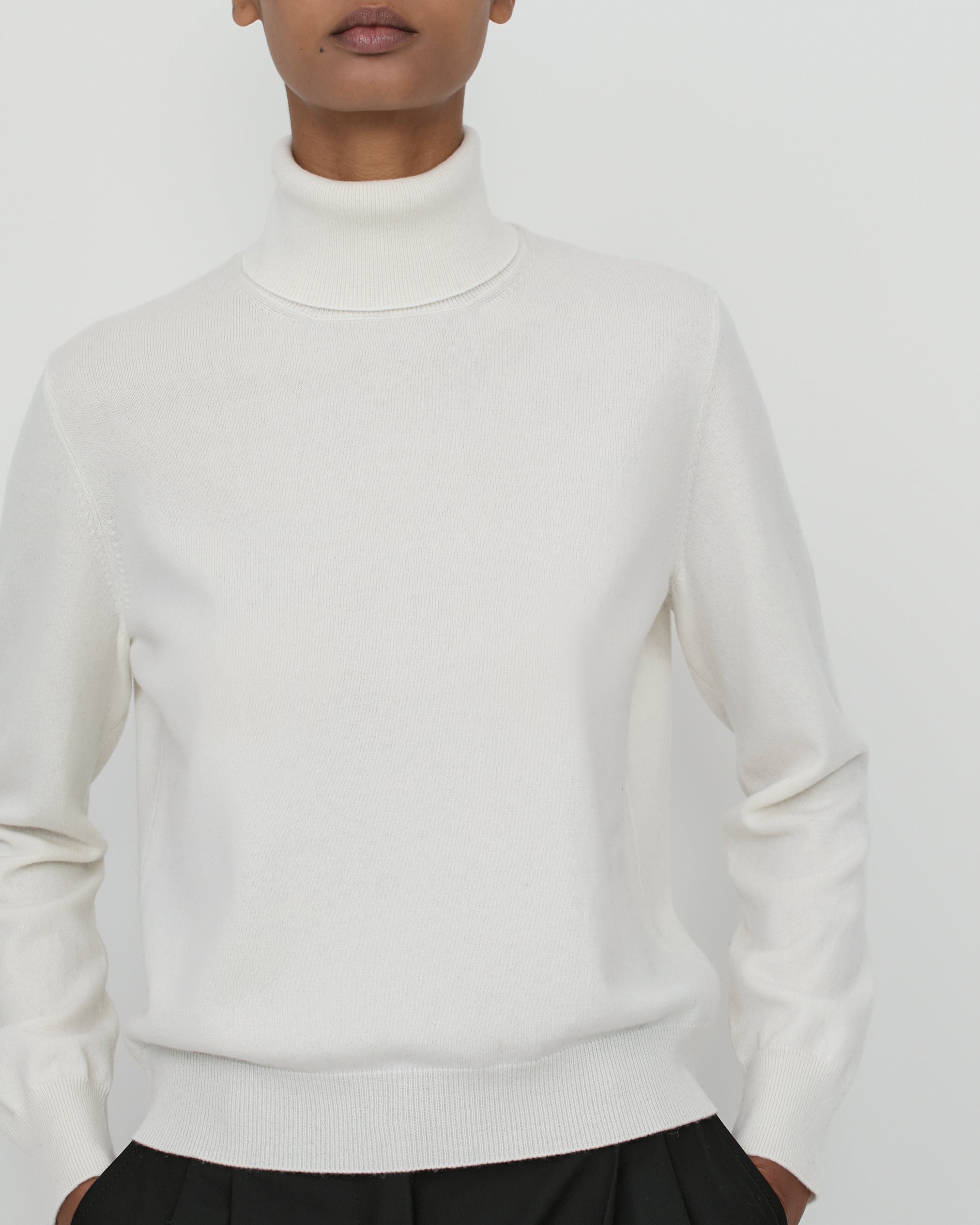Camilla Turtleneck Tapioca