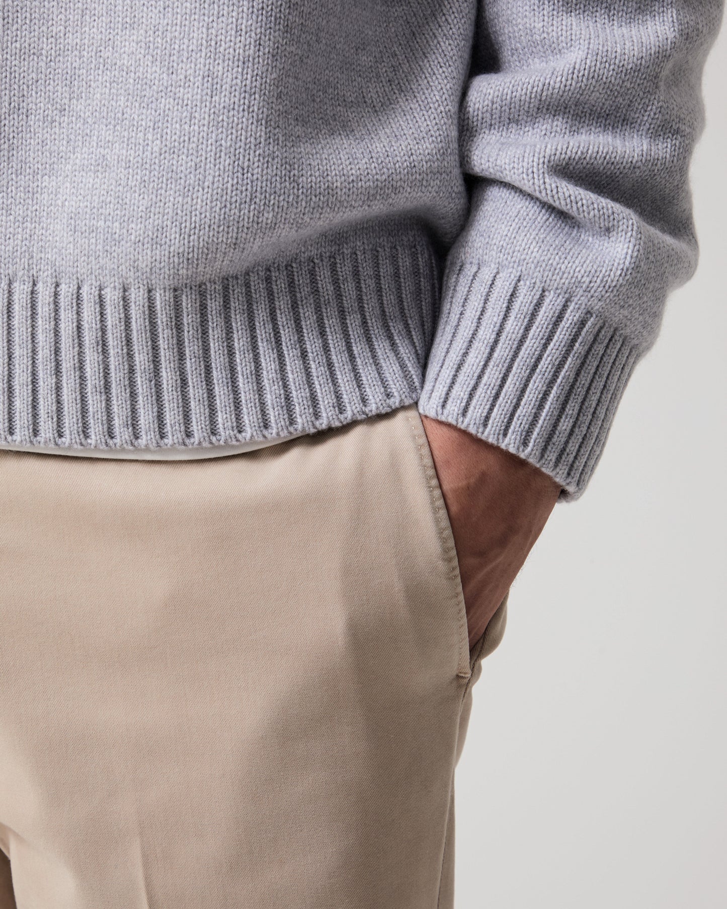 Pino Four-Ply Crew Grey