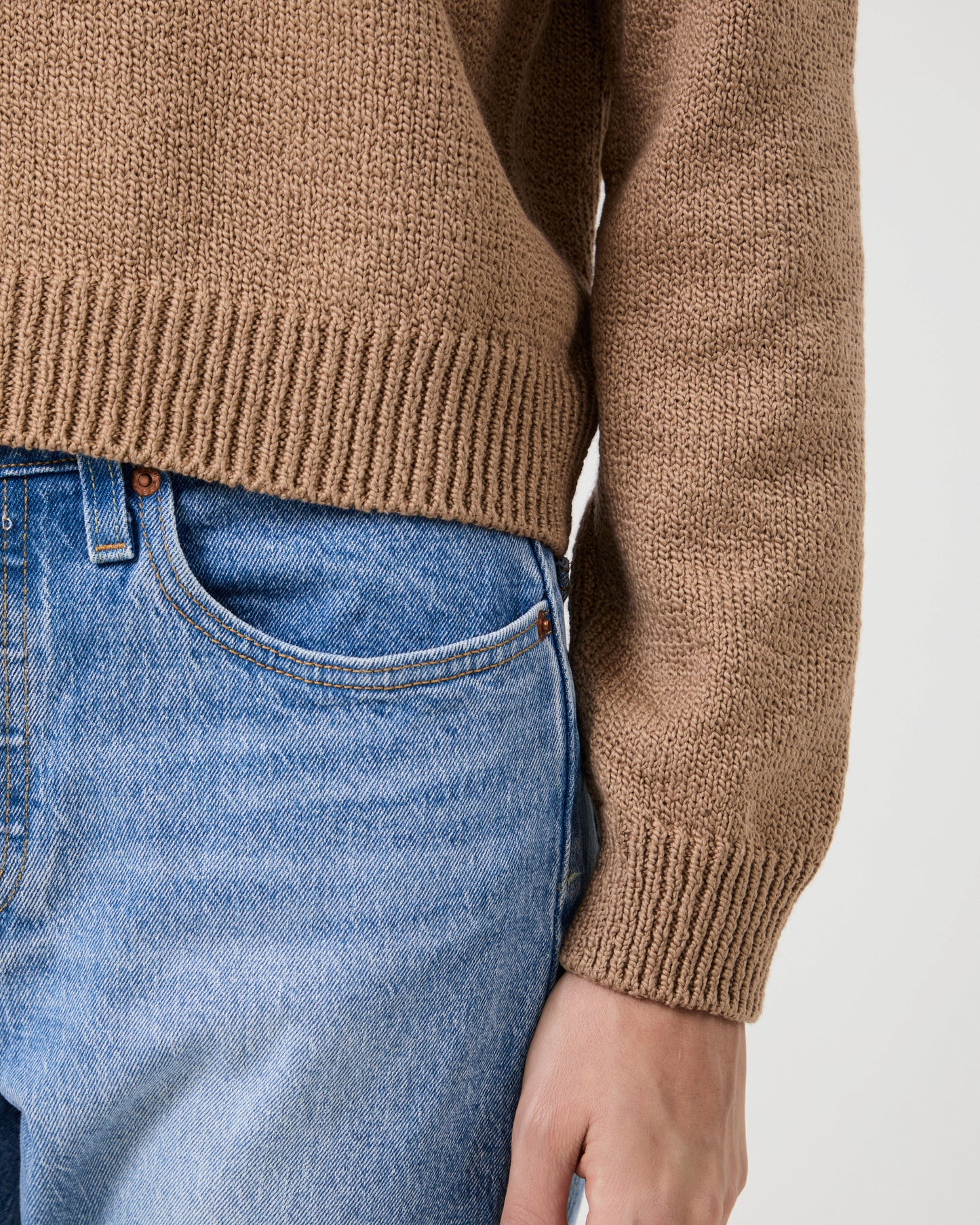 Nina Crewneck Camel