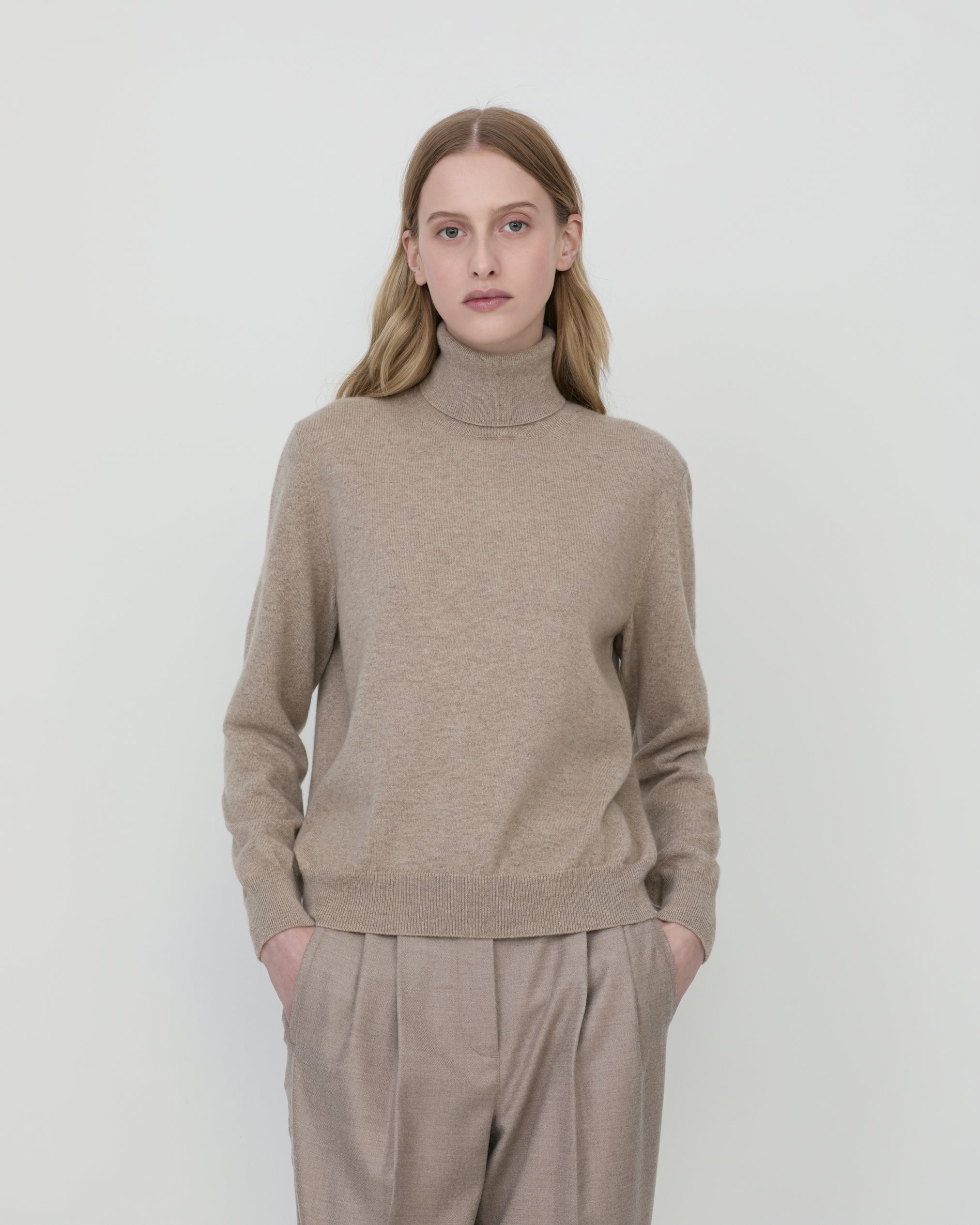 Camilla Turtleneck Stone