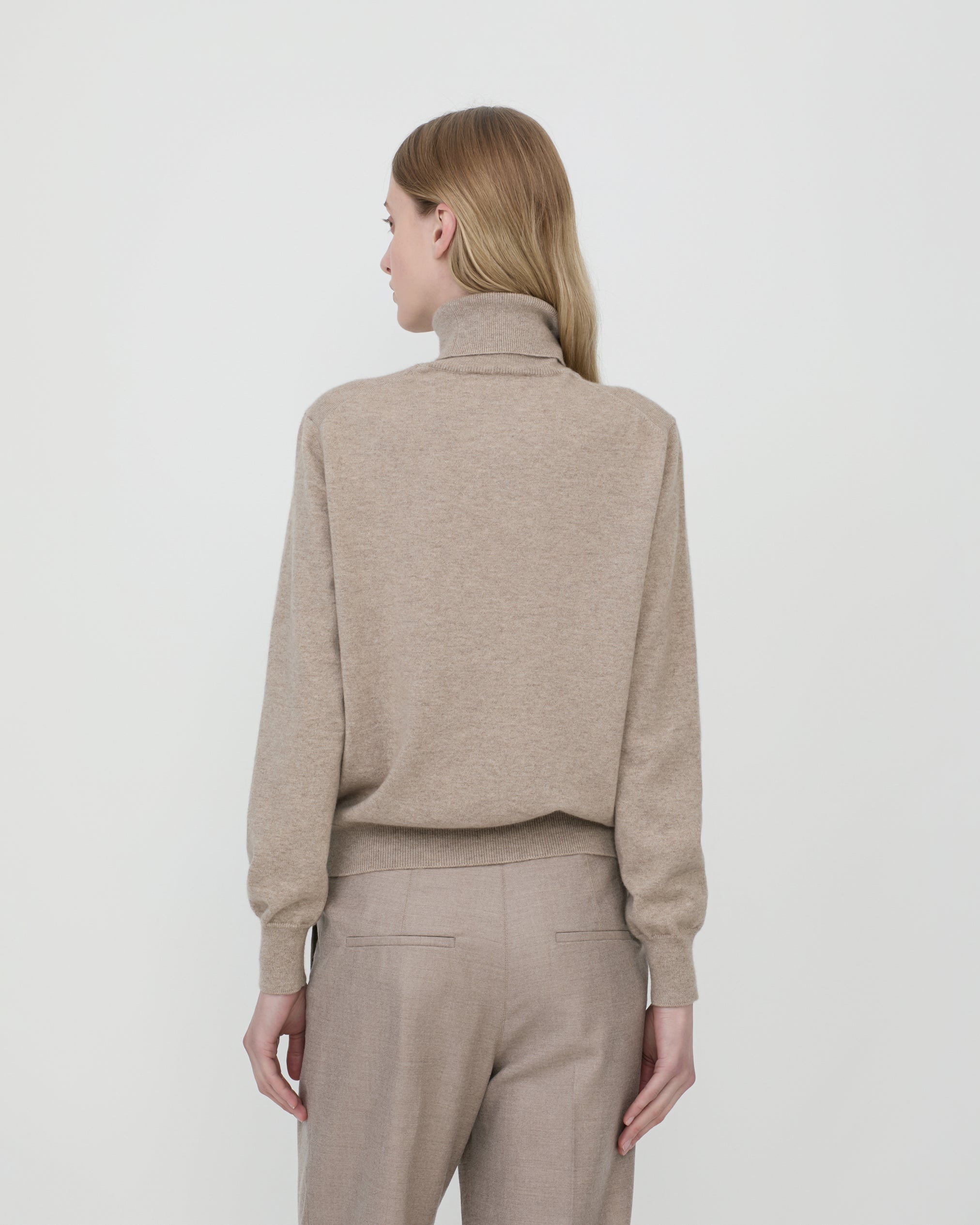 Camilla Turtleneck Stone