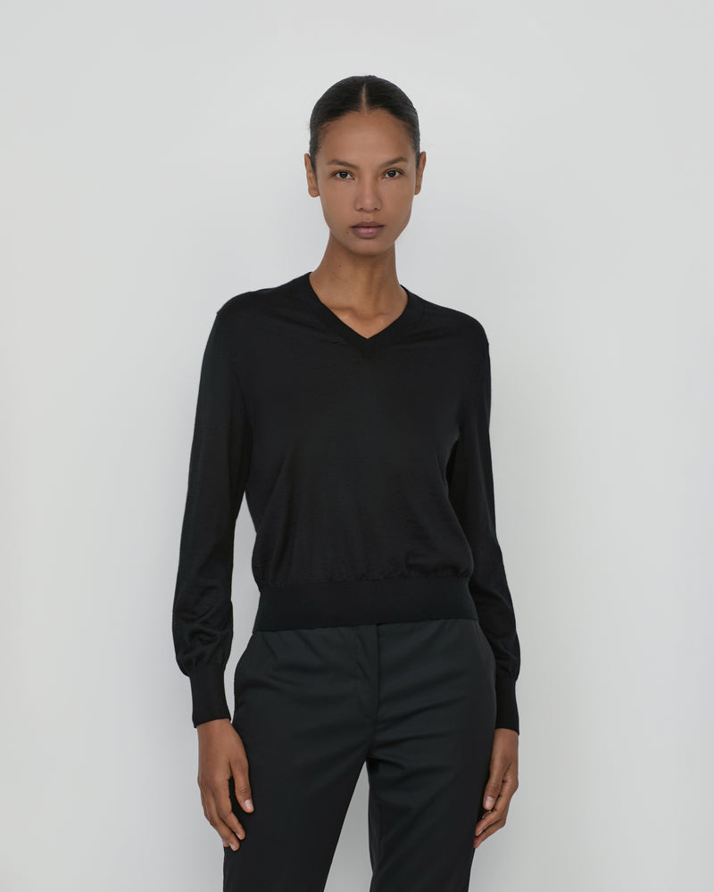 Cosima V-Neck Black