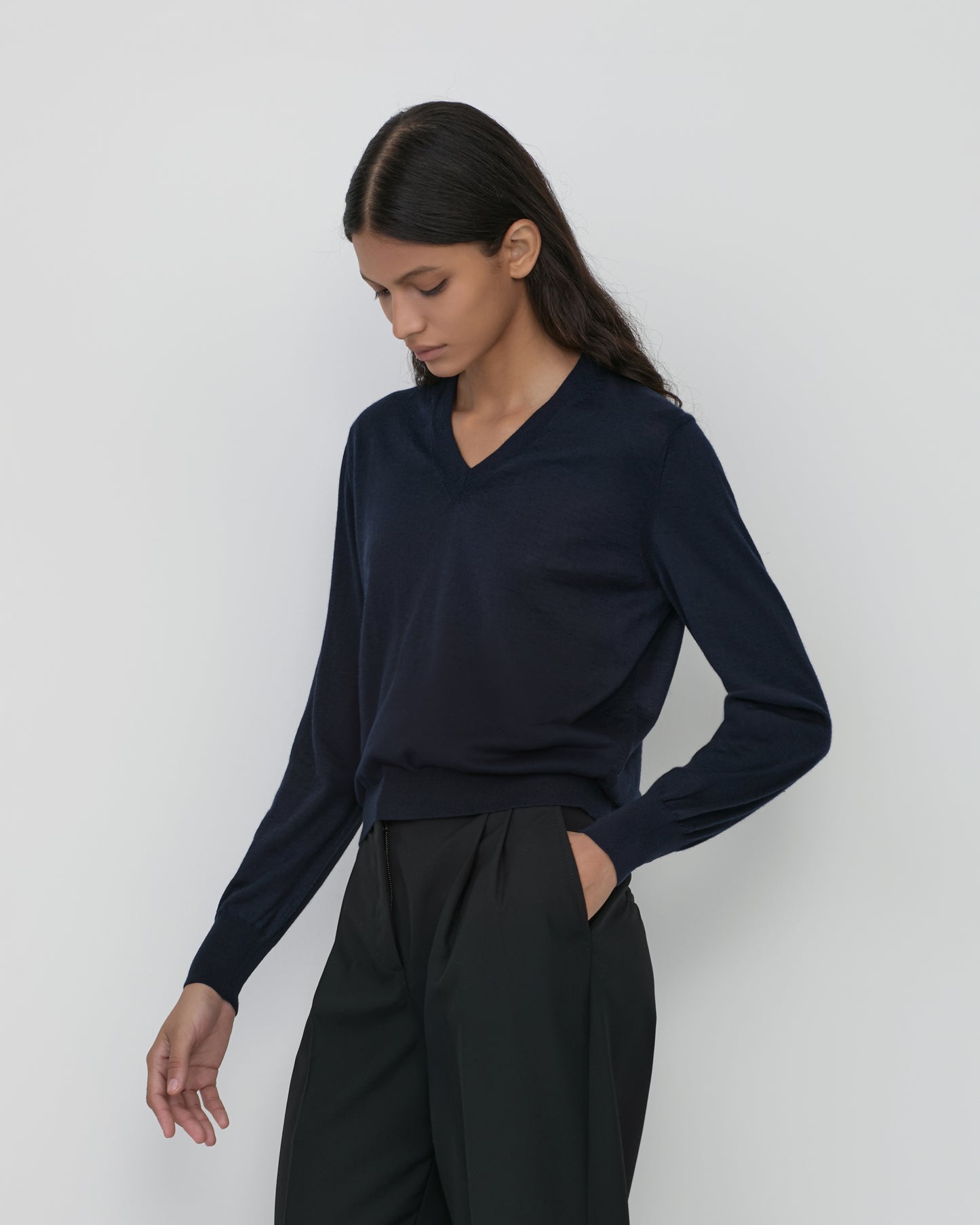 Cosima V-Neck Navy