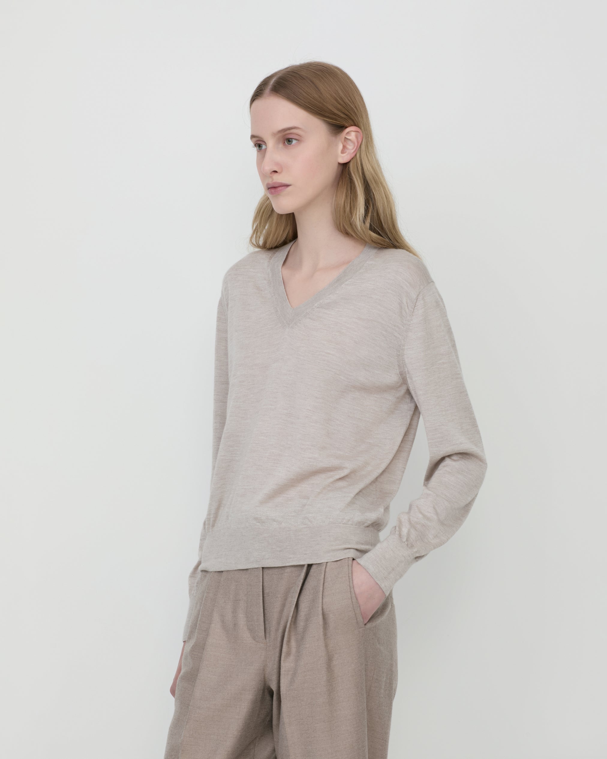 Cosima V-Neck Sand