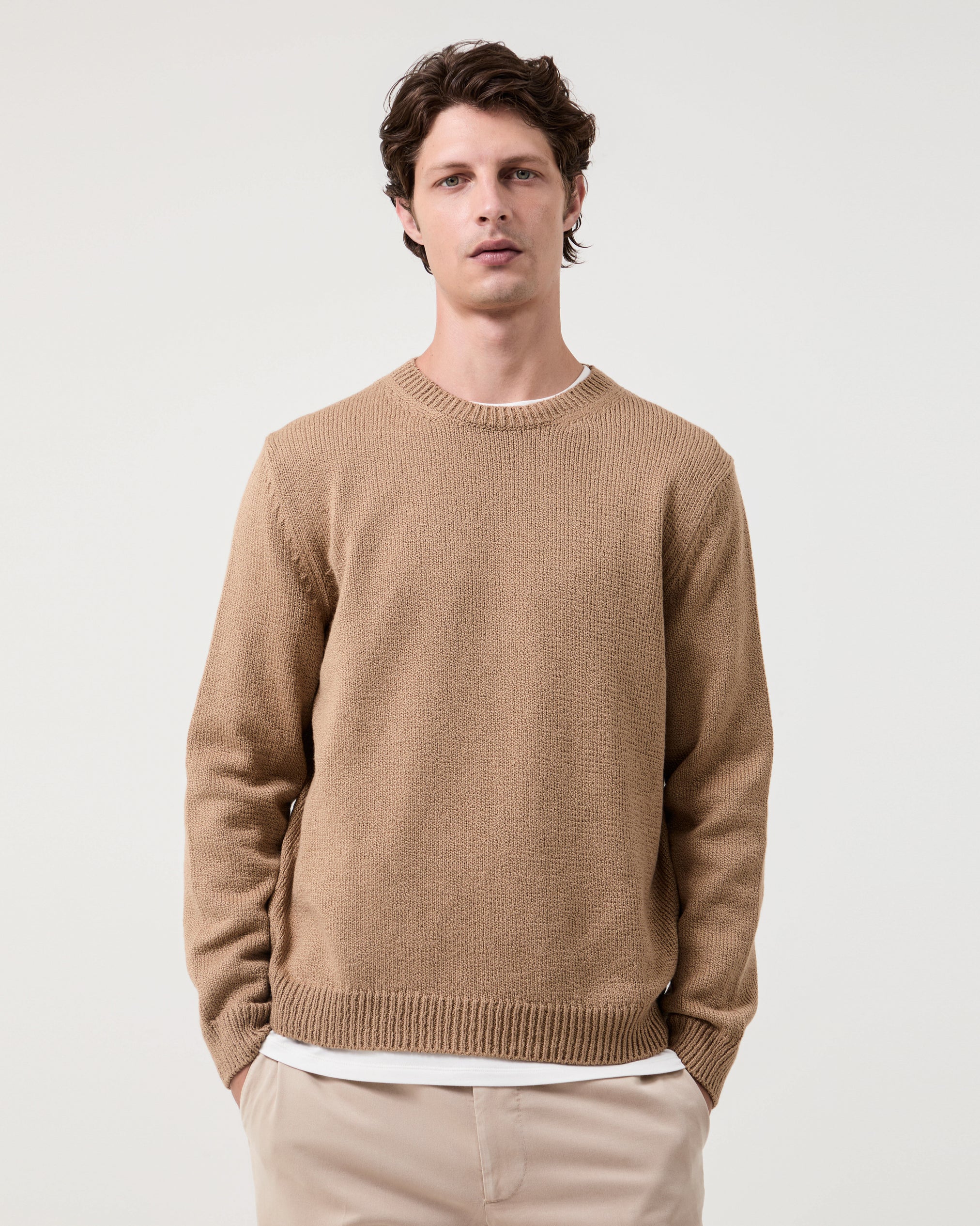 Nino Crewneck Camel