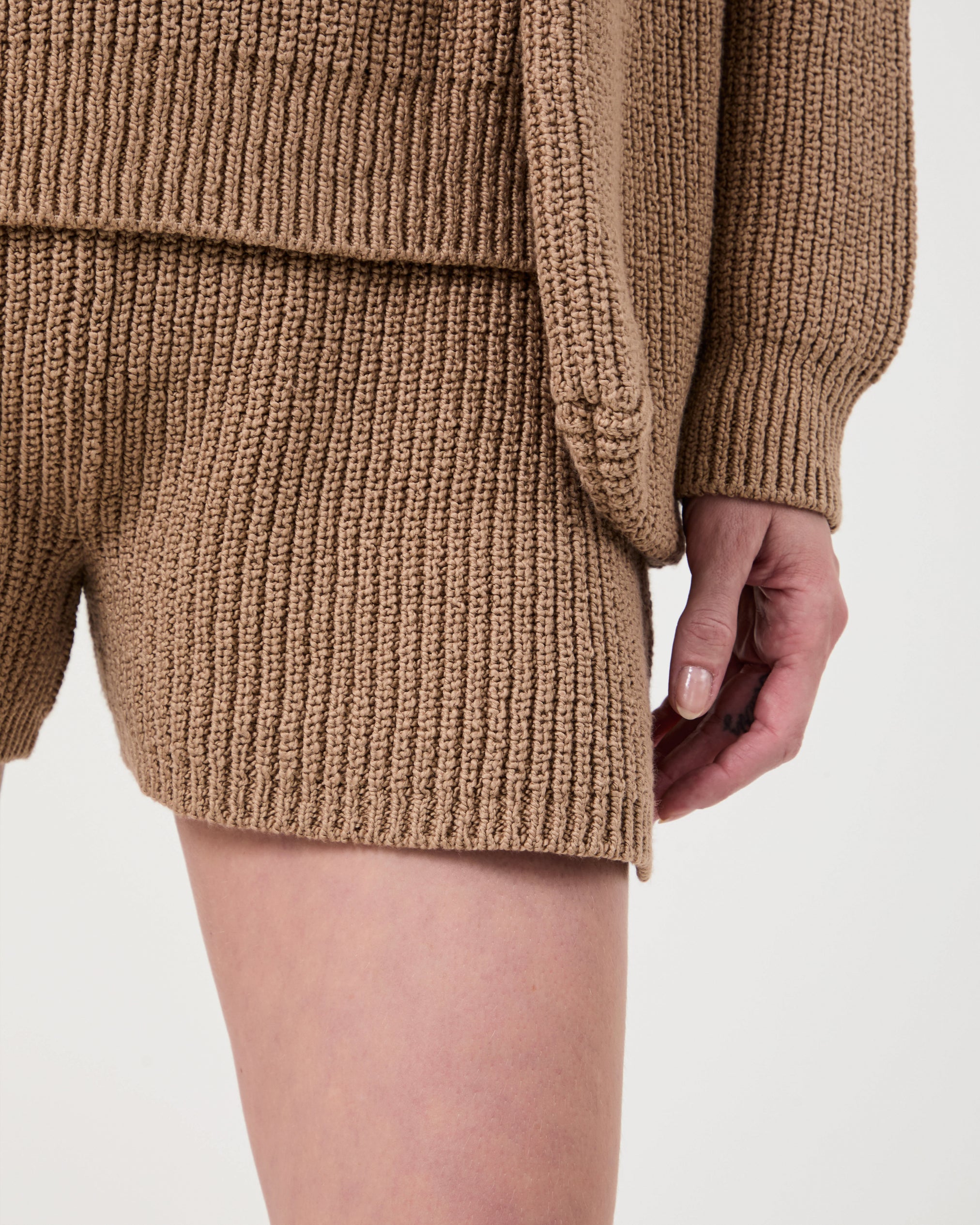 Alba Shorts Camel