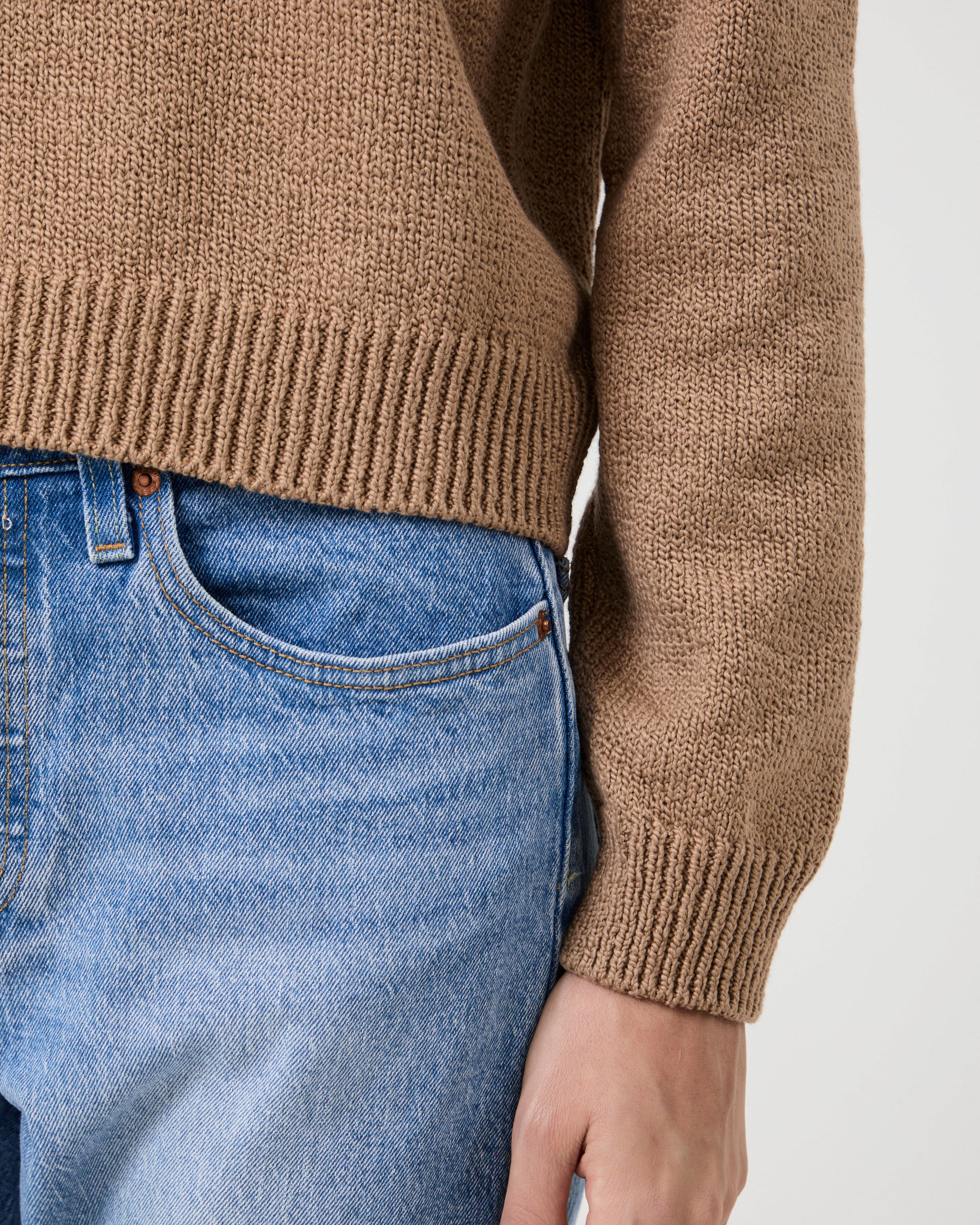 Nina Crewneck Camel
