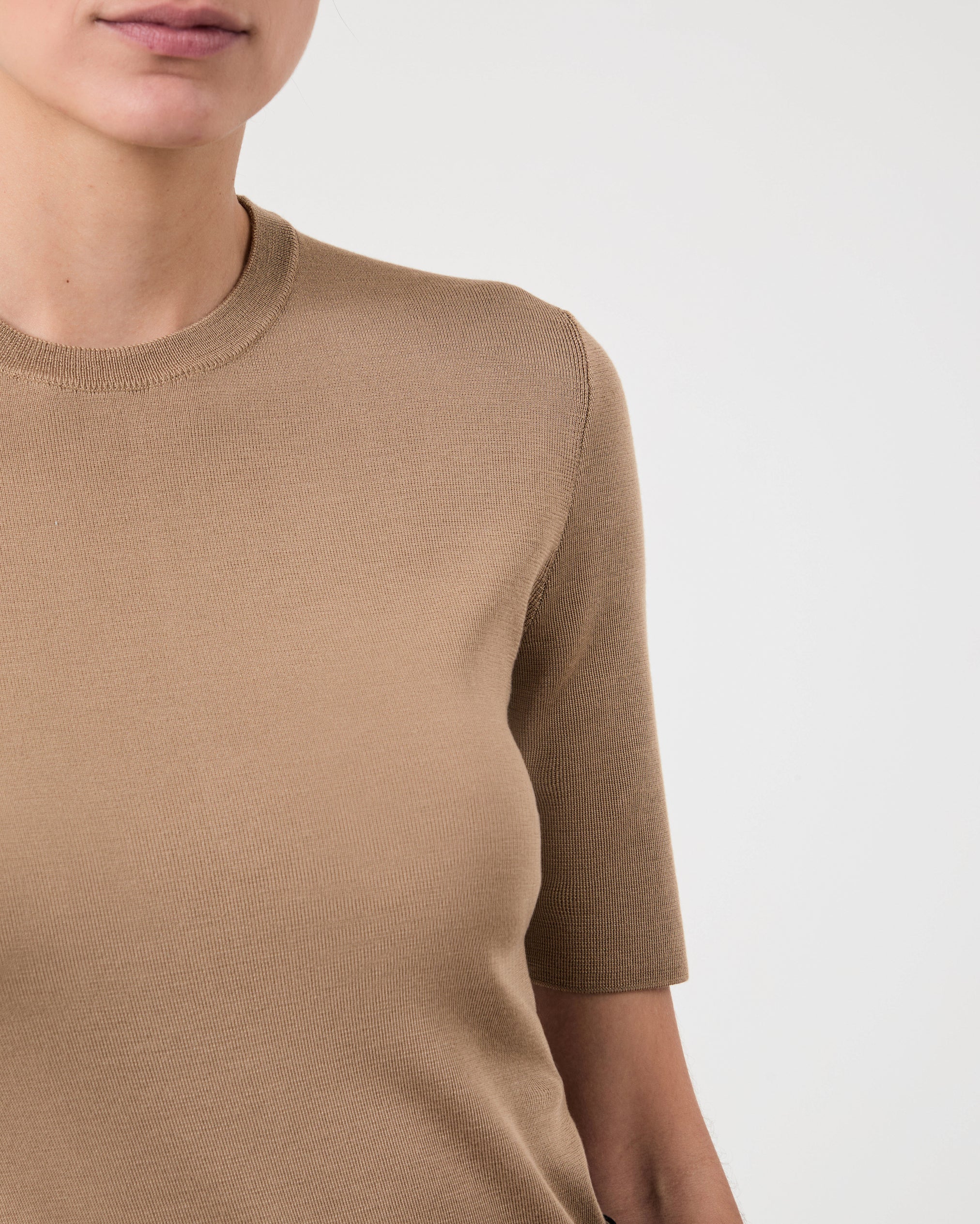 Eva Top Camel