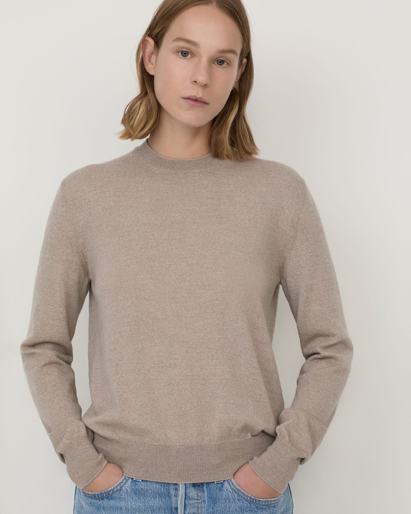 Pax Turtleneck Sand